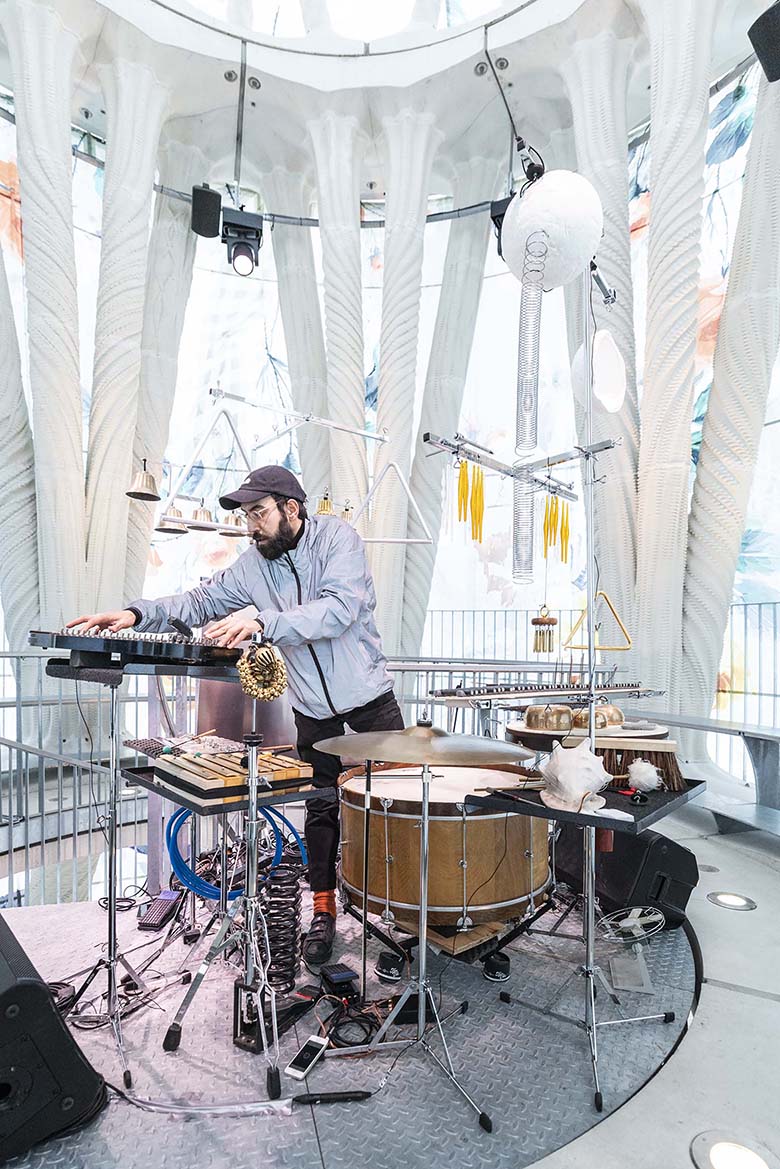 Origen: Schneekönigin im Tor Alva