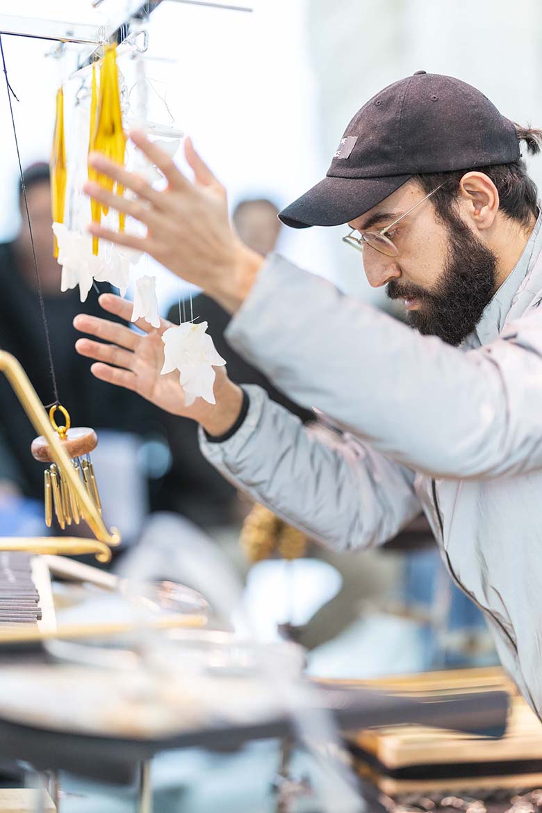 Origen: Schneekönigin im Tor Alva